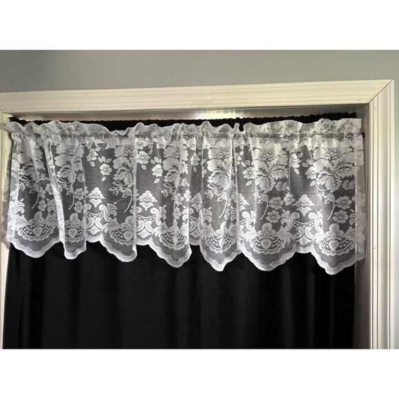 White Lace Floral Valance 17"L x 62"W - Picture 1 of 6